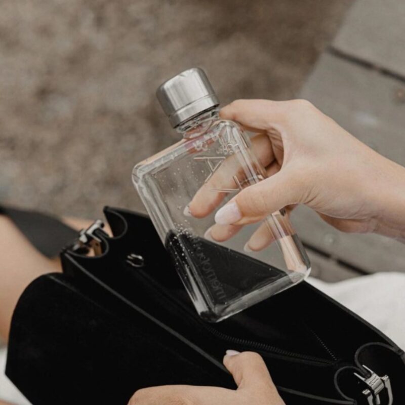 A7 memobottle flat bottle for water on the go