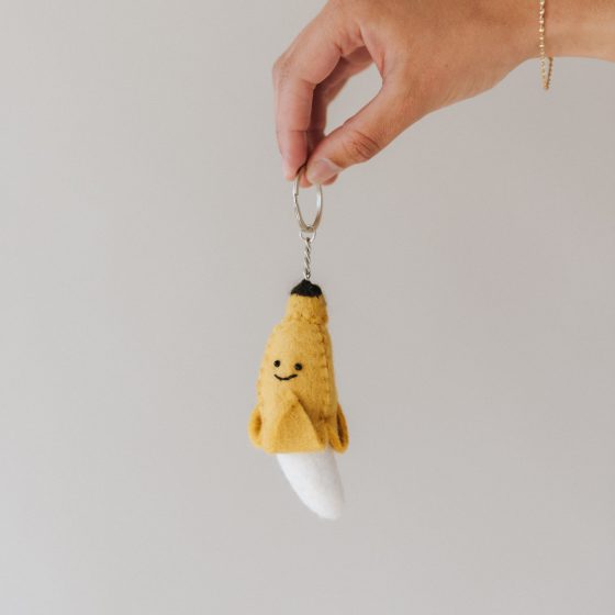 sleutelhanger met vilten banaan Mila