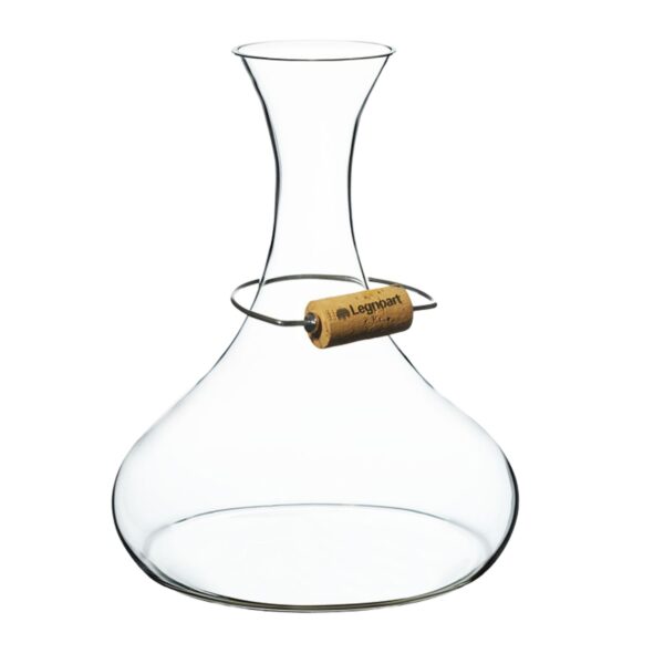 Elegant wine decanter in lead-free crystal. Langhe by Legnoart – artisan-crafted, with cork holder & gift box. A must for wine lovers.
