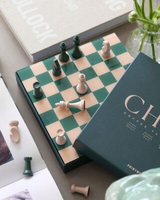 beautiful chess board green from printworks