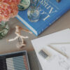Drawing kit for beginners – Emerging Artist 25-piece sketch set