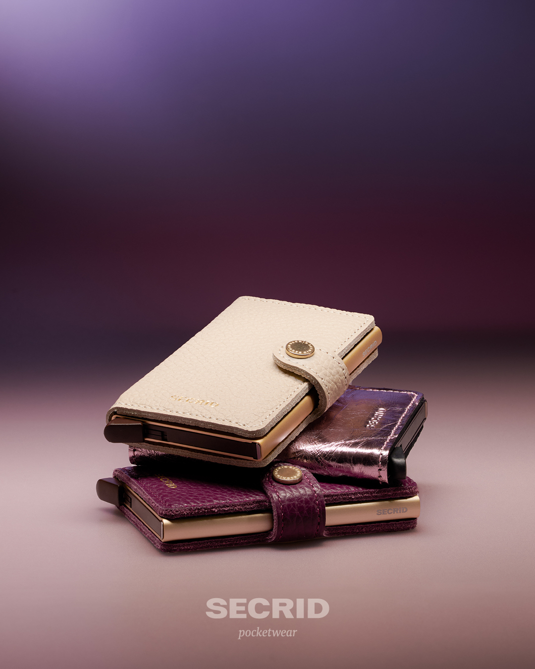Secrid Miniwallet Pebble Grape in textured purple leather.