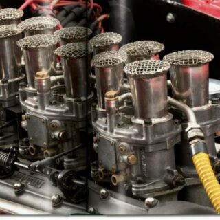 50 Ultimate Sports Cars. 40th Edt.