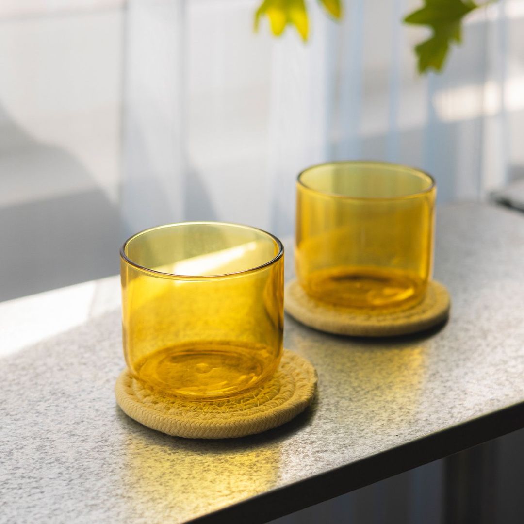 modern table glasses